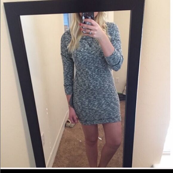 Banana Republic Sweatshirt Dress  - Picture 3 of 12